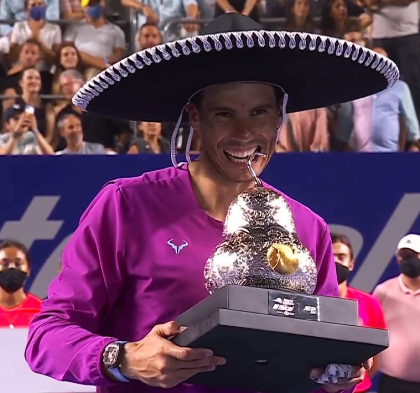 Rafael Nadal claims Mexican Open