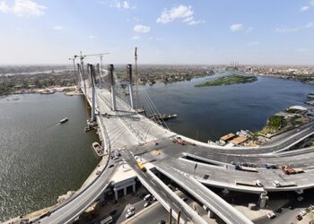 Analysis: Infrastructure spending boosts economic growth