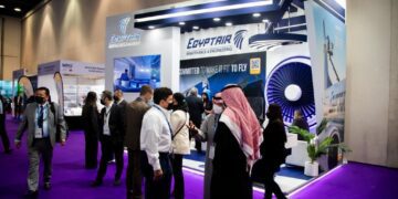 New contracts for EgyptAir Maintenance and Engineering at Dubai MRO Middle East 2022