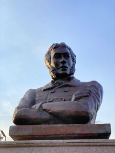 Horreya garden: Poets and national heroes in stone 19 - Egyptian Gazette