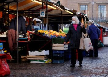 UK economy shrank by less than expected in December