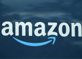 Amazon reports strong 4Q results despite supply chain snags