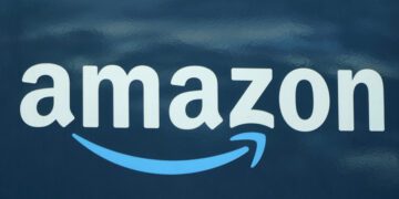 Amazon reports strong 4Q results despite supply chain snags