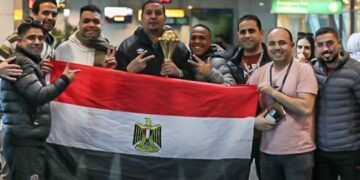5 EgyptAir flights transport 1,400 fans to Cameroon tomorrow