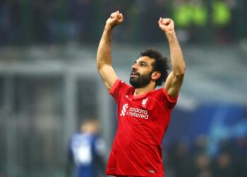 Liverpool set on way to Champions League quarter-finals