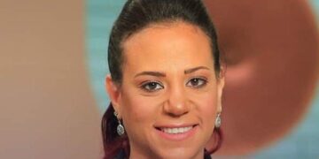 Woman-to-women support for greater gender equality