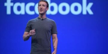 Facebook slump reignites debate over attracting younger audiences