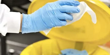 WHO: Huge volumes of Covid hospital waste threaten health