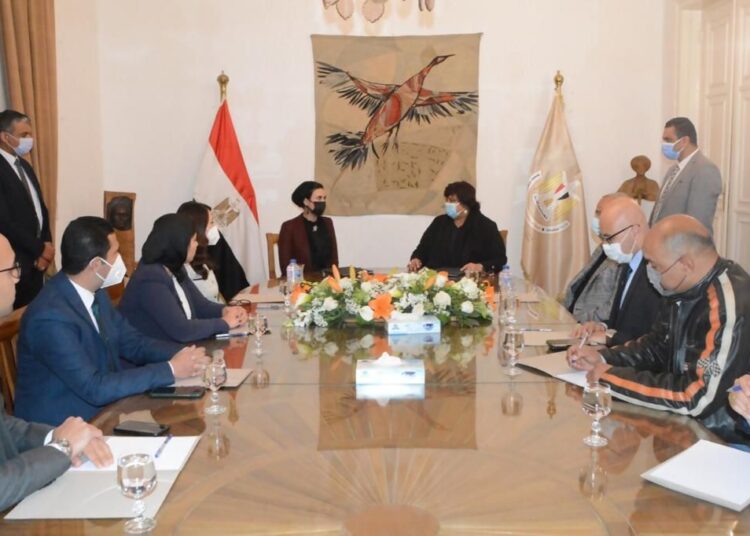 Culture ministry, Decent Life Foundation sign 'innovation' protocol 1 - Egyptian Gazette