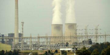 Australia’s largest coal-fired power plant to close