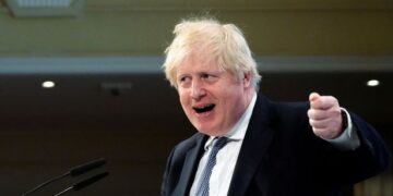 Guardian: Johnson to announce plan for ‘living with Covid’