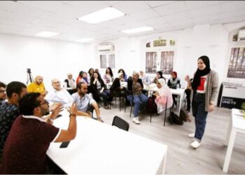 Lively copy without cliche