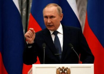 (Update) Kremlin denies Putin promised not to hold manoeuvres near Ukraine