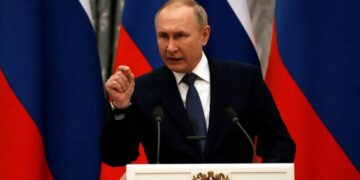 (Update) Kremlin denies Putin promised not to hold manoeuvres near Ukraine
