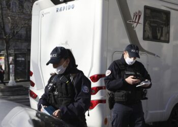 Paris police thwart advance of virus protesters on capital
