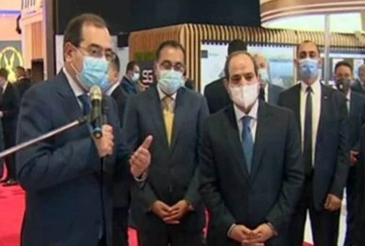 Sisi tours 5th edition of Egyptian Petroleum Show - EGYPS 2022 13 - Egyptian Gazette Sisi tours 5th edition of Egyptian Petroleum Show - EGYPS 2022 12 - Egyptian Gazette