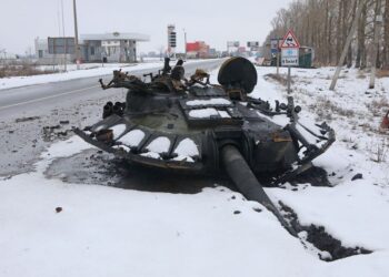 Over 120,000 Ukrainian refugees leave their country