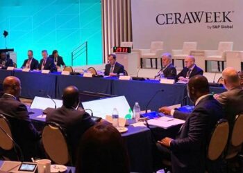 President Sisi pledges Egypt’s commitment to supporting Africa’s vision towards just energy transition