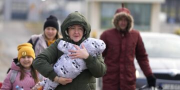 Russia announces ceasefire, opens corridors for exit of civilians from Mariupol