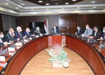 Transport minister discusses railway co-operation with German delegation