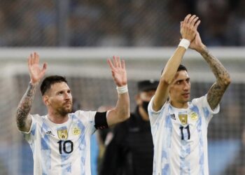 Messi scores on Argentina return in 3-0 win over Venezuela