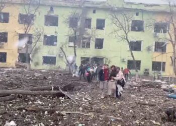 Nearly 125,000 people evacuated via humanitarian corridors in Ukraine, says president