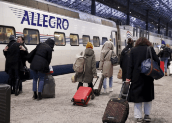 Direct trains between Finland, Russia suspended