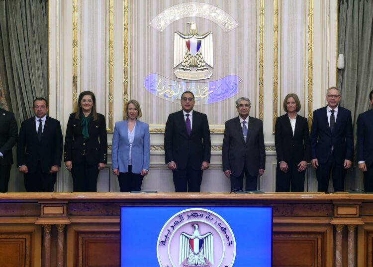 PM attends signing of 2 deals to develop green hydrogen production project 2 - Egyptian Gazette PM attends signing of 2 deals to develop green hydrogen production project 1 - Egyptian Gazette
