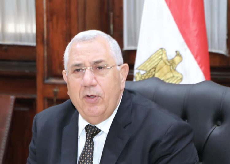 Egyptian Minister of Agriculture el- Sayyed el-Qusair.