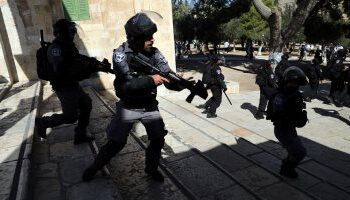 Israel detains 18 Palestinians in WB