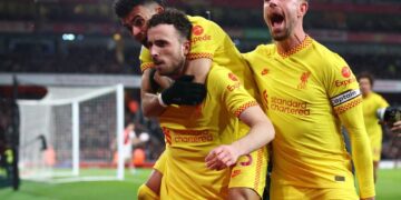Liverpool sink Arsenal to boost title bid, record-breaker Kane lifts Spurs 1 - Egyptian Gazette Liverpool sink Arsenal to boost title bid, record-breaker Kane lifts Spurs