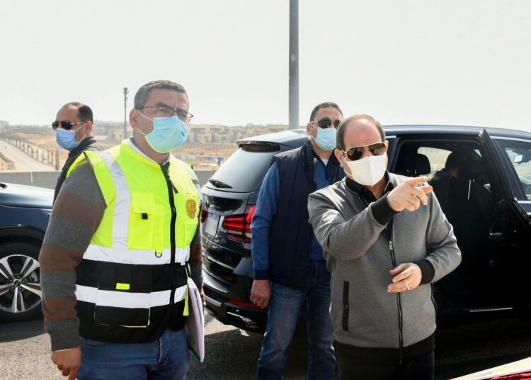 Sisi inspects construction works in roads, axes in eastern, western Cairo regions 1 - Egyptian Gazette