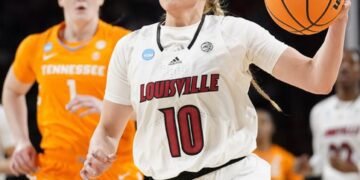 Louisville stuns Tennessee 76-64