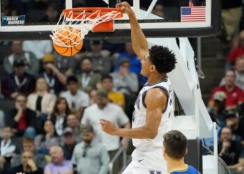 Villanova breezes past Delaware 80-60