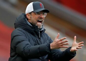 Klopp warns Liverpool’s title momentum is a ‘fragile flower’