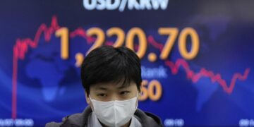 US markets set for lower open; oil prices continue to surge