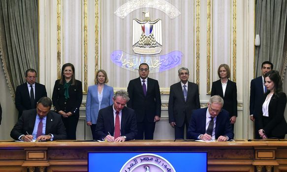 PM witnesses inking of framework deal with Norway for co-operation in renewable energy 2 - Egyptian Gazette PM witnesses inking of framework deal with Norway for co-operation in renewable energy 1 - Egyptian Gazette