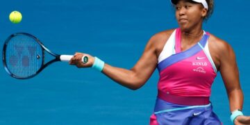 Osaka stuns Stephens at Indian Wells