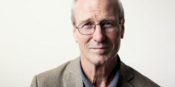 William Hurt, star of ‘Broadcast News,’ ‘Body Heat,’ dies 1 - Egyptian Gazette William Hurt, star of ‘Broadcast News,’ ‘Body Heat,’ dies