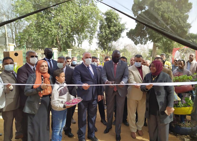 Egypt's Minister of Water Resources and Irrigation Mohamed Abdel Ati and his South Sudanese counterpart Manawa Peter inaugurated the spring flowers fair in Al Qanatir Al Khayriyyah.