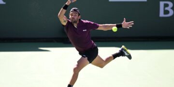 Berrettini through to fourth round of Indian Wells, Swiatek books quarter-final berth