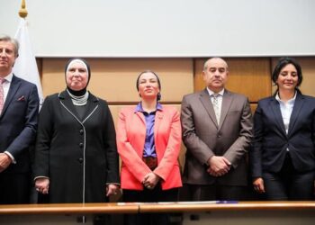 Co-operation protocols signed to build solar plants at Sharm airport, 9 hotels