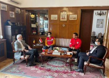 ERC sends relief team to Romania to boost efficiency of evacuating stranded Egyptians