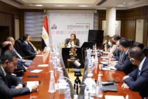 Planning min., Iraqi Securities Commission chief discuss prospects of future co-operation 3 - Egyptian Gazette Planning min., Iraqi Securities Commission chief discuss prospects of future co-operation 2 - Egyptian Gazette