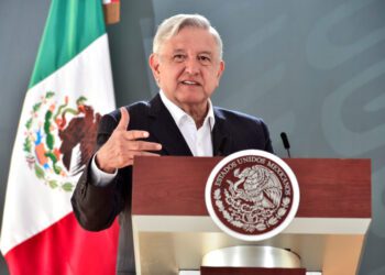 Mexico’s president lets slip central bank’s announcement of rate hike to 6.5%