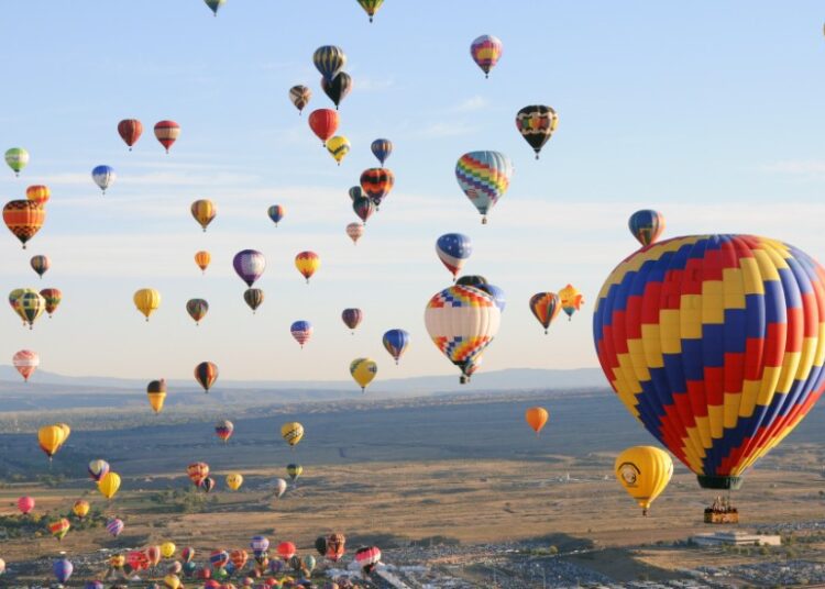 Hot air balloon trips suspended in Luxor over bad weather 1 - Egyptian Gazette