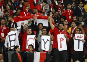 Salah sets up win for Egypt over Senegal in 1st leg of WC playoff
