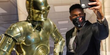 New York exhibition showcases over 600 ‘Star Wars’ collectable items