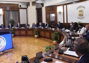 PM receives representatives of 16 German companies to probe investment in Egypt