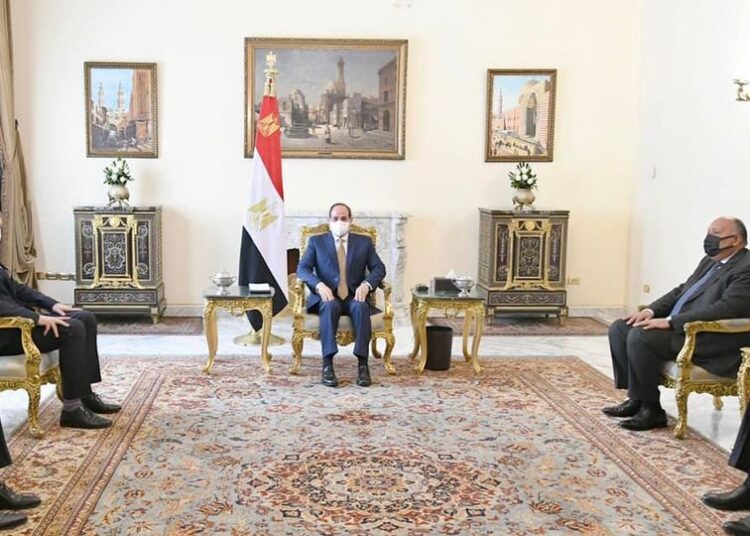 President Sisi voices Egypt's support for UNRWA 1 - Egyptian Gazette President Abdel Fattah El Sisi during his meeting with UNRWA Commissioner-General Philippe Lazzarini in Cairo.